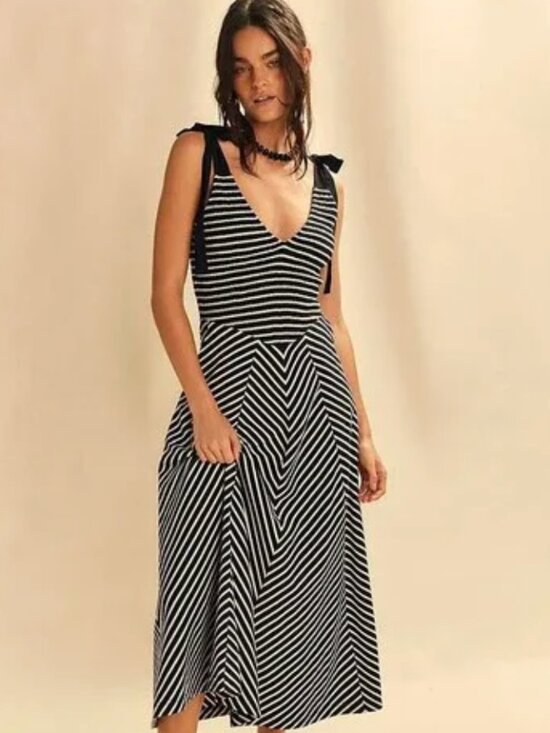 Free People Dresses & Skirts - Free People Free-est Cecilia Midi Dress NWT M Black White Stripe Tie Strap Coast
